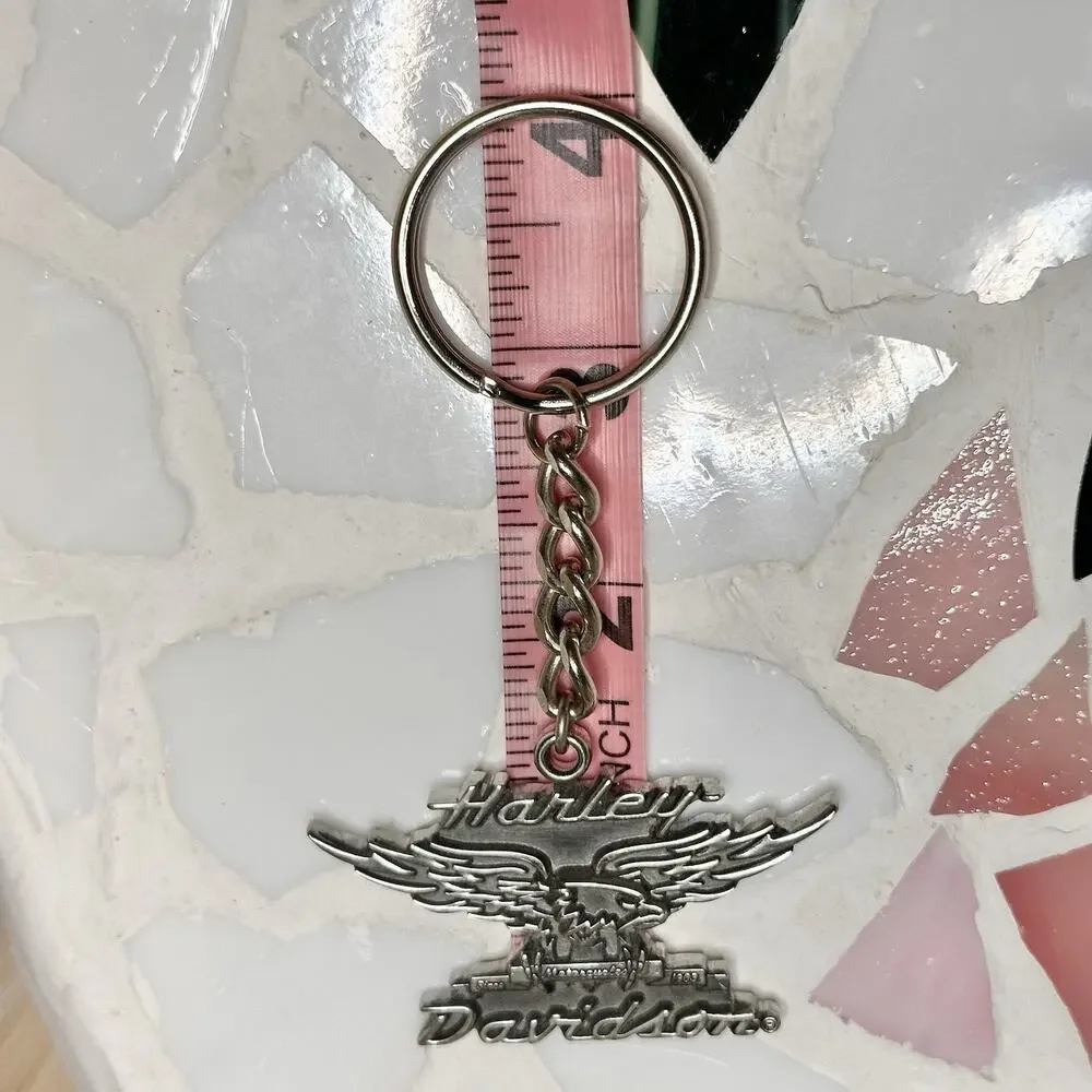 Harley Davidson Motorcycle Keychain GENUINE Screaming Eagle Silver